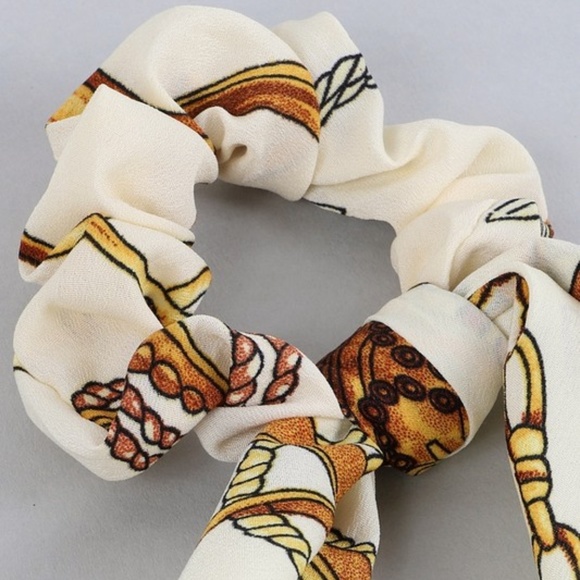 New! Ivory and Gold Chain Print Hair Scarf - Picture 5 of 5